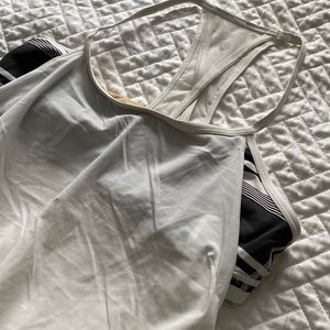 Lulu lemon 🍋 top size 6 white